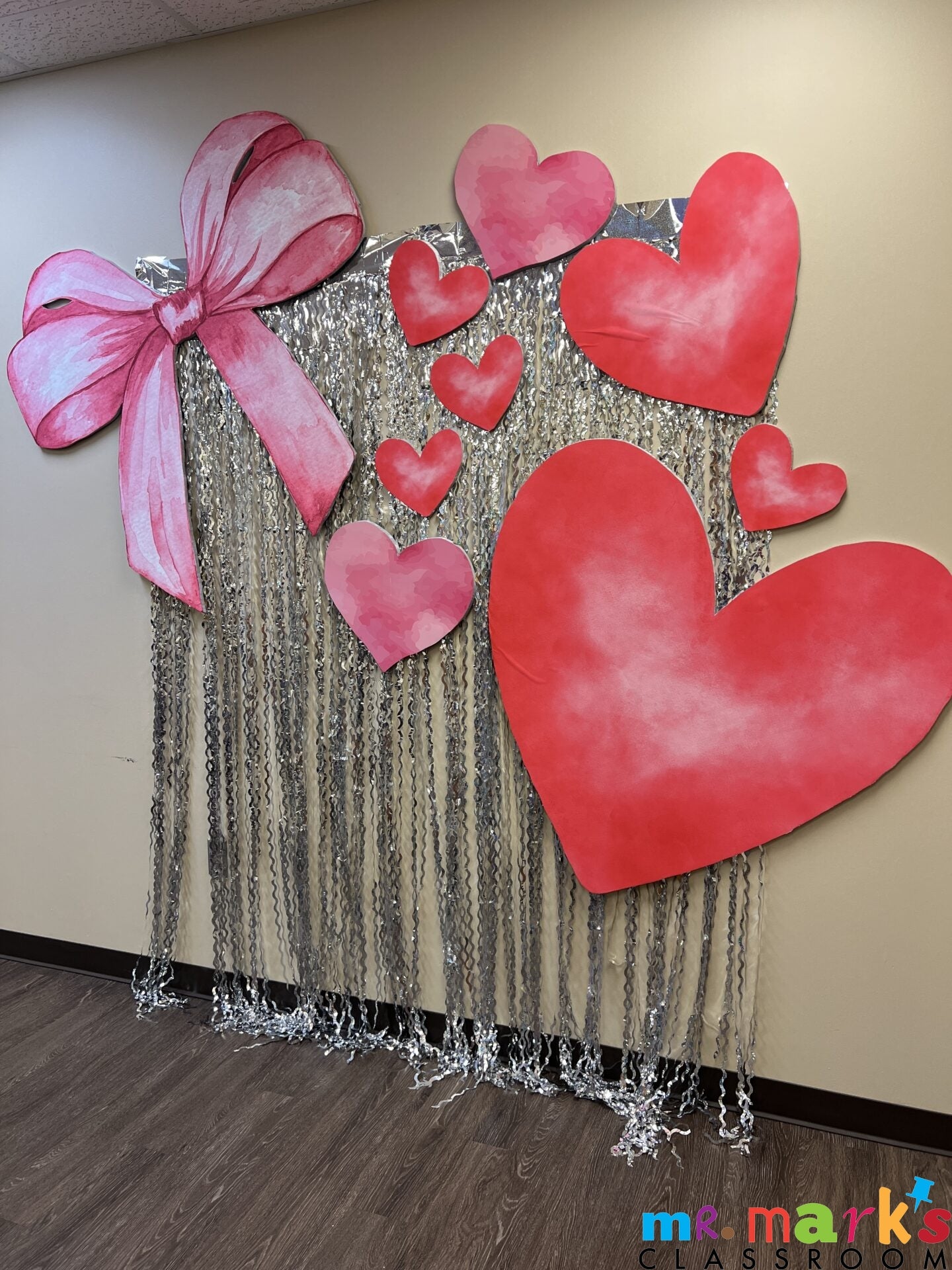 Bow and Hearts Props image 2